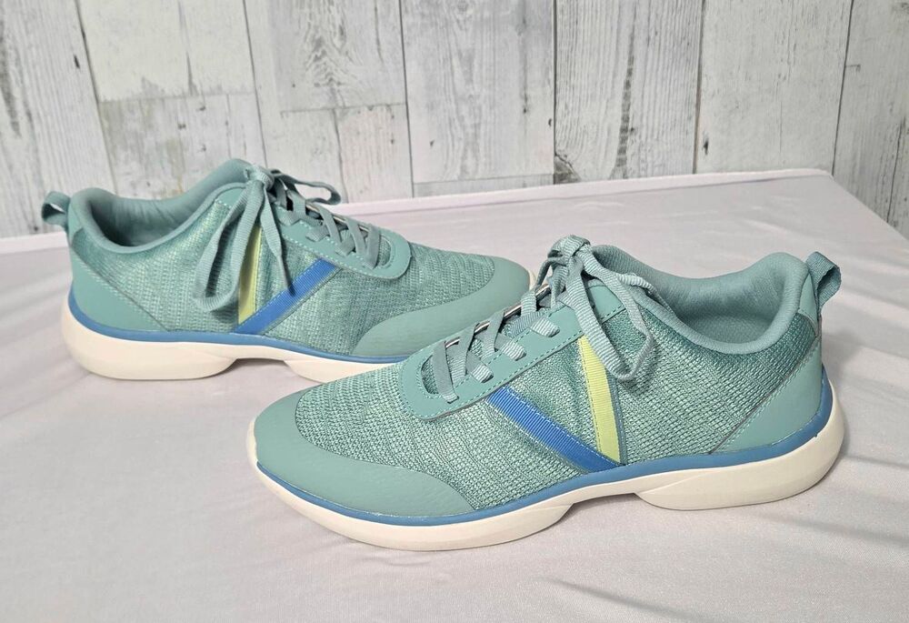 Vionic Vortex Jolisa Light Teal Blue Athletic Sneakers Tennis Shoes Sz. 9